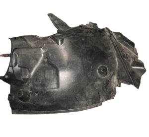 MERCEDES-BENZ W204 STONE GUARD FRONT WHEEL Part number A2046904730