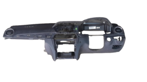 MERCEDES-BENZ C-CLASS W204 DASHBOARD Part number A2046805787